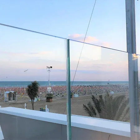 Raffaella Semesterbostad Bibione