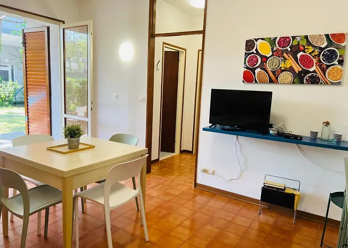 Raffaella ביביונה